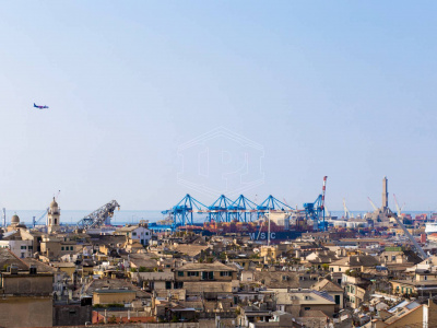 Appartamento, Salita Santa Caterina, Genova, Ge