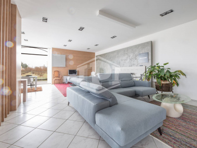 Capannone, Strada Serravalle, Novi Ligure (AL)