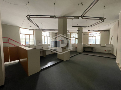 Locale commerciale, Via Corridoni, Savona (SV)