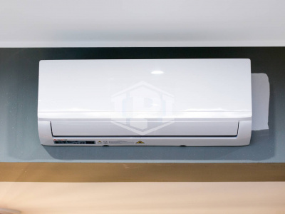 Locale commerciale, Largo XII Ottobre, Genova, Ge