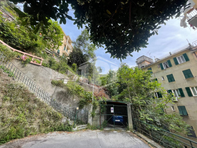 Terreno, Via Sibona, Genova, GE
