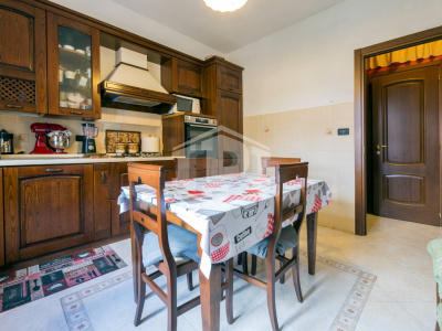 Appartamento Piazza De Caroli, Genova, GE