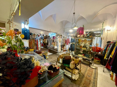Locale commerciale, Via della Maddalena, Genova, GE