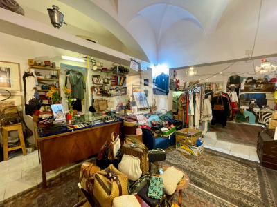 Locale commerciale, Via della Maddalena, Genova, GE