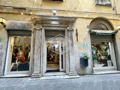 Locale commerciale, Via della Maddalena, Genova, GE