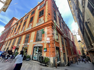 Locale commerciale, Via della Maddalena, Genova, GE
