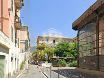Box, Via Ferro, Genova, GE