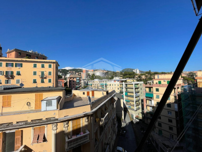 Trilocale, Via Manuzio, Genova (GE)