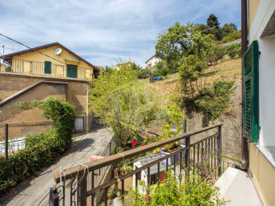 Casa semi-indipendente, Via San Pietro, Ceranesi, GE