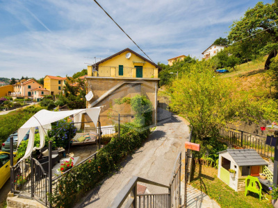 Casa semi-indipendente, Via San Pietro, Ceranesi, GE