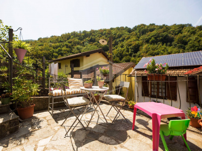 Casa semi-indipendente, Via Pernecco Inferiore, Serra Ricco' (GE)