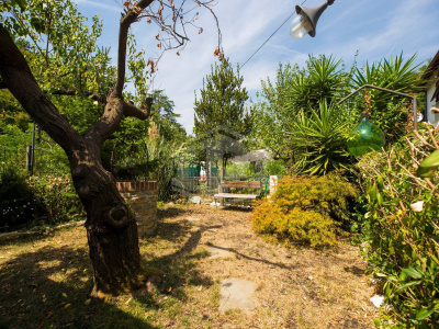 Casa semi-indipendente, Via Pernecco Inferiore, Serra Ricco' (GE)