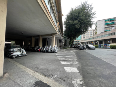 Posto auto, Via Pammatone, Genova (GE)