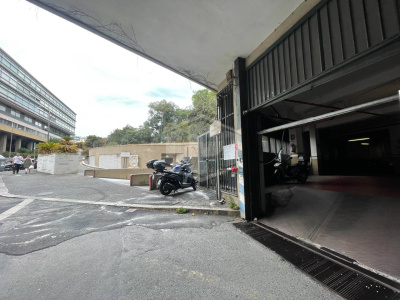 Posto auto, Via Pammatone, Genova (GE)