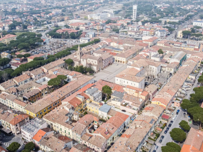 Complesso Immobiliare "Ex Direzione Saline" in Corso Mazzini a Cervia (RA) - Centro storico