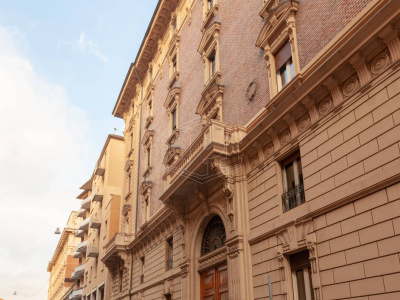 Appartamento in centro, adiacenze via Galliera, Bologna (BO)