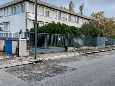 Palazzina Direzionale via Stendhal, Bologna