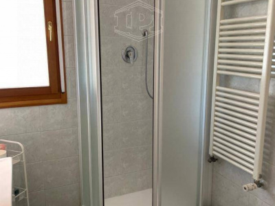 Bilocale con terrazzo, Casalecchio di Reno (BO), Meridiana