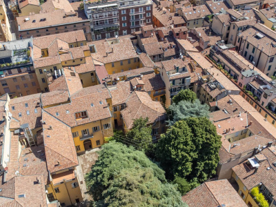 Bilocale con tavernetta in Strada Maggiore, Bologna (BO)