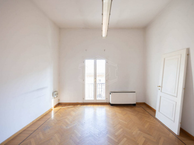 Appartamento di pregio in Strada Maggiore, Bologna (BO)