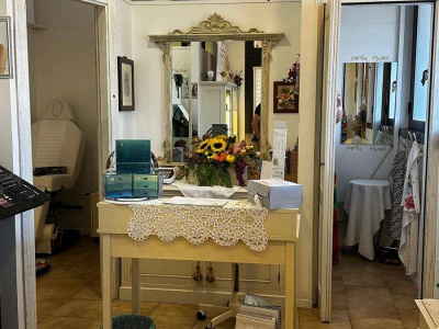 Locale commerciale in centro a Granarolo dell'Emilia (BO)