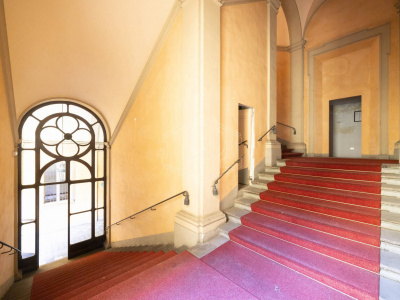 Appartamento di pregio con cortile privato in Strada Maggiore, Bologna (BO)