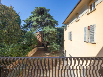 Appartamento di pregio con cortile privato in Strada Maggiore, Bologna (BO)