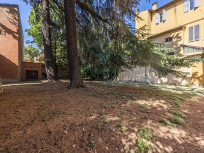 Appartamento di pregio con cortile privato in Strada Maggiore, Bologna (BO)