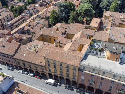 Appartamento di pregio con cortile privato in Strada Maggiore, Bologna (BO)