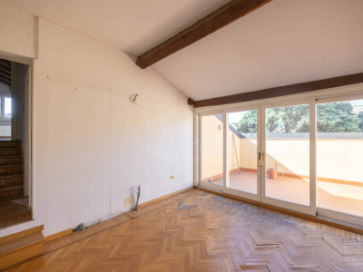 Appartamento di pregio con cortile privato in Strada Maggiore, Bologna (BO)