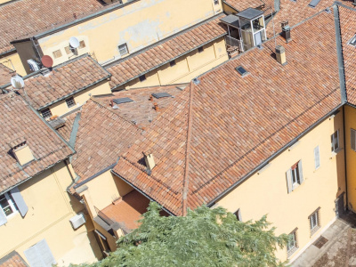 Appartamento con terrazzo abitabile in Strada Maggiore, Bologna (BO)
