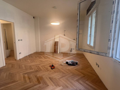 Appartamento ristrutturato in centro a Imola (BO)