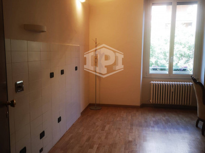 Ampio Monolocale in centro a Imola (BO)