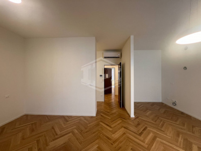 Ampio Monolocale ristrutturato in centro a Imola (BO)