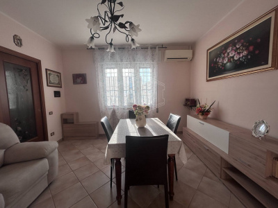 Porzione di villetta bifamigliare a Copparo (FE)