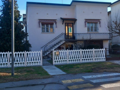 Porzione di villetta bifamigliare a Copparo (FE)