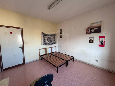Appartamento di ampie dimensioni, adiacente via Milazzo, Bologna (BO)