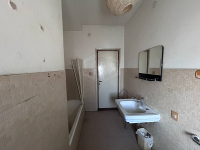 Appartamento di ampie dimensioni, adiacente via Milazzo, Bologna (BO)