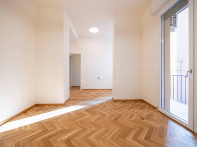 Trilocale pari al nuovo in Centro, Via Milazzo, Bologna (BO)