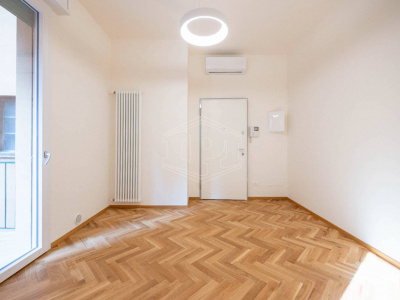 Trilocale pari al nuovo in Centro, Via Milazzo, Bologna (BO)