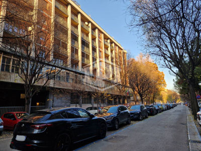 Trilocale pari al nuovo in Centro, Via Milazzo, Bologna (BO)