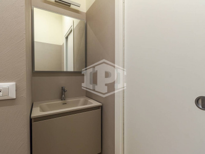 Monolocale pari al nuovo in Centro, Via Milazzo, Bologna (BO)