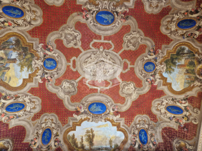 Bilocale con terrazzo in Strada Maggiore, Bologna (BO)