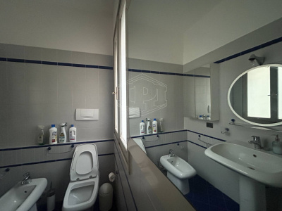 Trilocale in Centro, adiacenze via Lame, Bologna (BO)