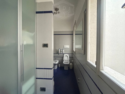 Trilocale in Centro, adiacenze via Lame, Bologna (BO)