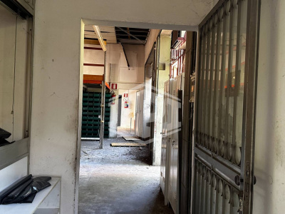 Complesso immobiliare residenziale con corte e posti auto in centro ad Anzola dell'Emilia, (BO)