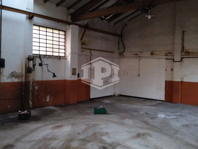 Complesso immobiliare residenziale con corte e posti auto in centro ad Anzola dell'Emilia, (BO)