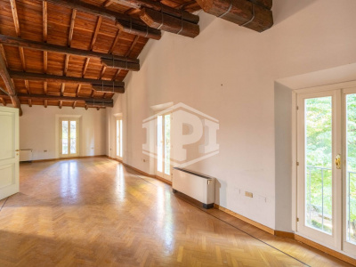 Palazzina direzionale indipendente in centro, Strada Maggiore, Bologna