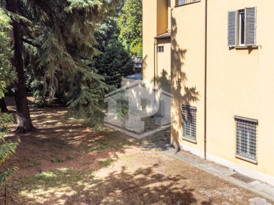 Palazzina direzionale indipendente in centro, Strada Maggiore, Bologna