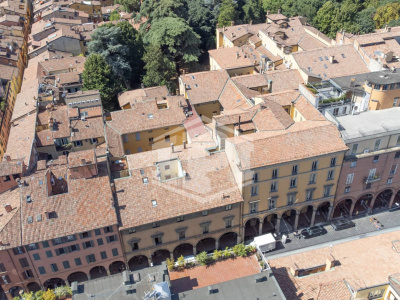 Palazzina direzionale indipendente in centro, Strada Maggiore, Bologna